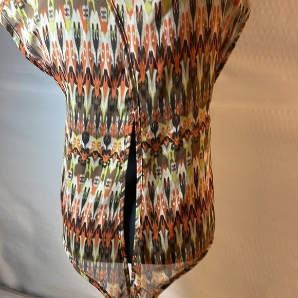 BODY Central multicolor blouse size S - Picture 5 of 6